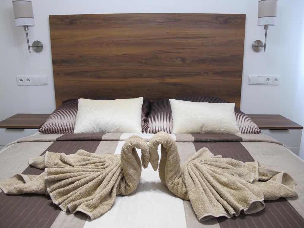 Jenys Apartment Теплице Екстериор снимка