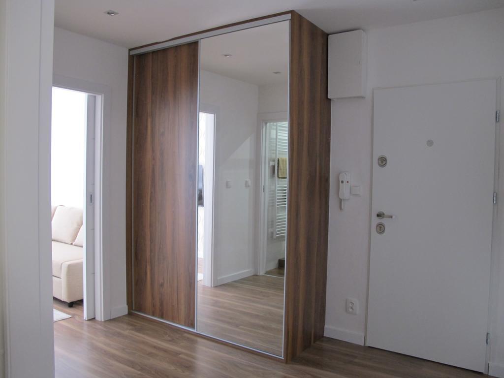 Jenys Apartment Теплице Екстериор снимка