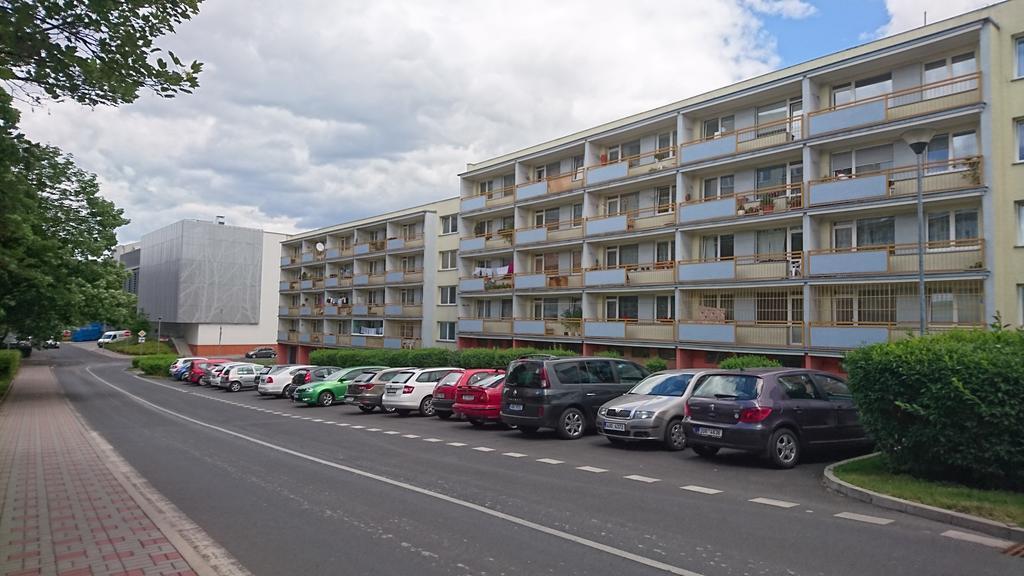 Jenys Apartment Теплице Екстериор снимка